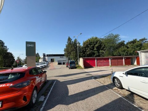 Prodej garáže 18 m², Brno Lesná #458
