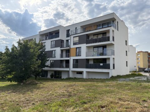 Prodej bytu 2+kk 56 m² s dvěmi parkovacími stáními, Jedovnice #523