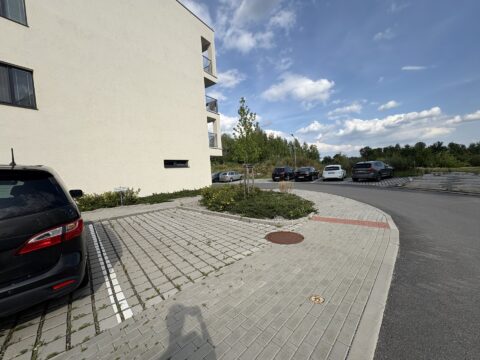 Prodej bytu 2+kk 56 m² s dvěmi parkovacími stáními, Jedovnice #434