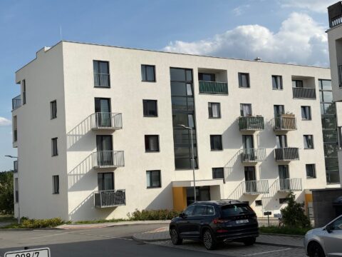 Prodej bytu 2+kk 56 m² s dvěmi parkovacími stáními, Jedovnice #463
