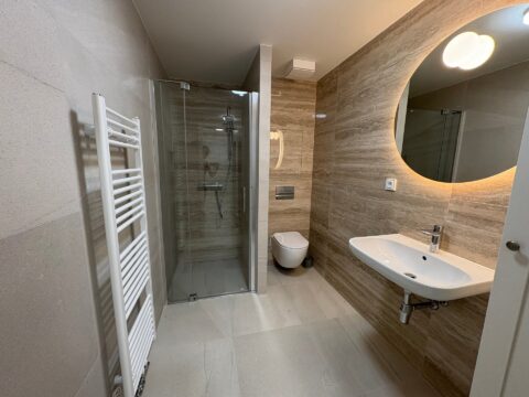 Prodej bytu 2+kk 56 m² s dvěmi parkovacími stáními, Jedovnice #464