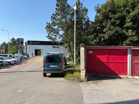 Prodej garáže 18 m², Brno Lesná #457