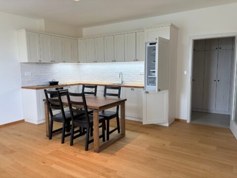 Prodej bytu 2+kk 56 m² s dvěmi parkovacími stáními, Jedovnice #468