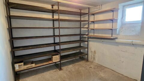 Prodej venkovského rodinného domu s prostornou zahradou #593