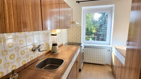 Prodej venkovského rodinného domu s prostornou zahradou #586