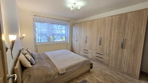 Prodej cihlového prostorného bytu 3+1 80 m², Lipůvka #552