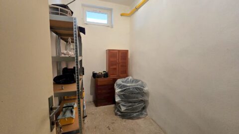 Prodej cihlového prostorného bytu 3+1 80 m², Lipůvka #564